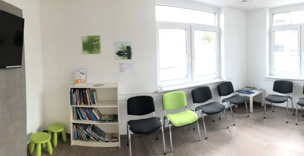 Praxis-Koblenzer-Strasse-Raum-4